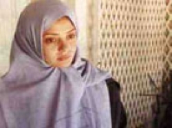 المنافسة تشتعل بين القنوات الدينية على الفنانات المحجبات:الفنانة عبير صبري تبرر انتقالها بارتفاع الأجر