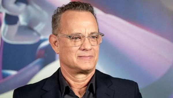 شاهد.. النجم الأمريكي توم هانكس يتصدر الترند لهذا السبب