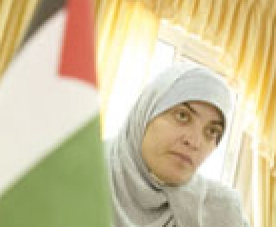 اول رئيسة بلدية فلسطينية وزوجة احد مخططي قتل الوزير زئيفي :قضية زوجي ساهمت بنجاحي في الانتخابات 