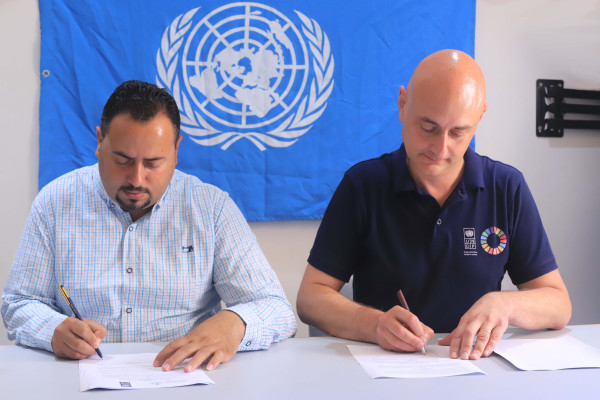 المركز السعودي يوقّع اتفاقية تعاون مع برنامج الأمم المتحدة الإنمائي UNDP