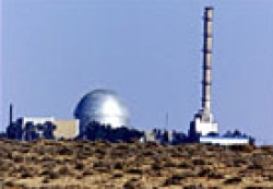شارون أمر بضرب المفاعلات النووية الايرانية في نهاية آذار 2006