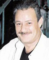 أزمة بين مخرج و منتج مسلسل بسبب حافلة نقل
