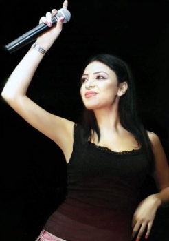 الفنانتين ماريا ودانا تتشاجران والسبب جاد الشويري