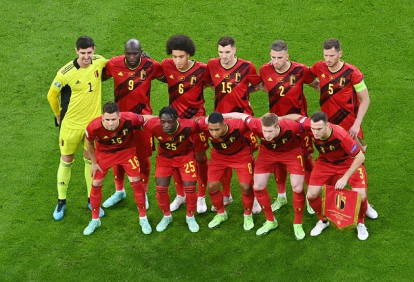 أزمة في منتخب بلجيكا بسبب شارة القيادة