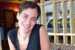 يحتوى على لقطات حميمة جمعت بين يهودي ومغربية مسلمة:مخرجة فيلم ماروك تثير حالة استياء في الأوساط الفنية المغربية