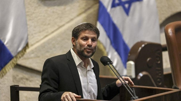 سموتريتش: لن نوقف الحرب إلا بعد تهجير مئات الآلاف من غزة