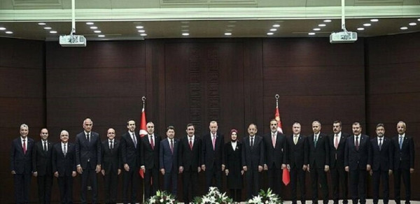 أردوغان يعلن تشكيلة الحكومة التركية الجديدة