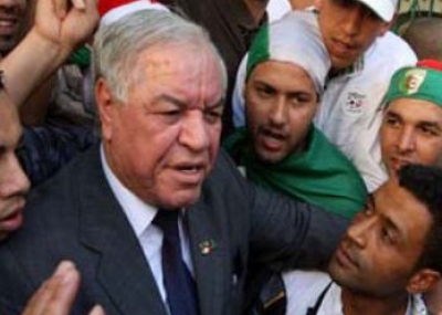 تفاصيل محاولة إغتيال سفير الجزائر بالقاهرة
