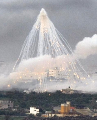 إسرائيل تتعهد للأمم المتحدة بتخفيض استخدام القنابل الفسفورية في الحرب القادمة على غزة