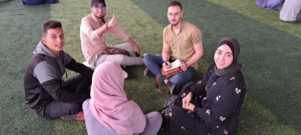 شاهد: المجلس الأعلى للشباب والرياضة يفتتح دورات تدريب مدراء ومنشطي المخيمات الصيفية للطلائع 2023