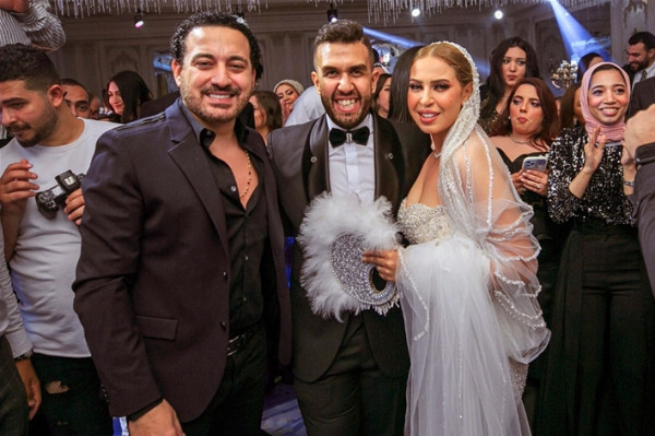 بالصور.. كريم سامي يحتفل بزفافه بحضور نجوم الفن