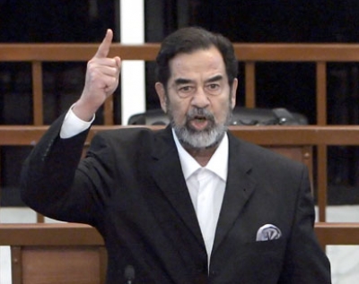 اسرائيل سرقت الحنجرة الصوتية من جسد صدام حسين بعد اعدامه