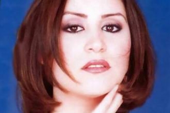 منة شلبي: أرفض أن أقول رأي في الحجاب بسبب حنان ترك