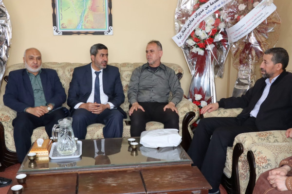 وزارة التعليم تكرم المشرفة أمل أبو فول بمديرية شمال غزة