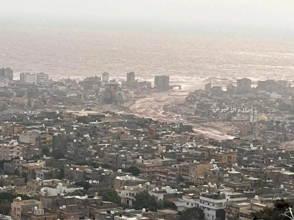 شاهد: إعصار "دانيال" يضرب ليبيا.. نحو 150 قتيلاً واستمرار البحث عن مفقودين
