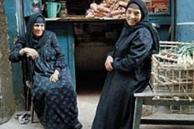 إمبابة.. حي في القاهرة يسمونه الصين الشعبية