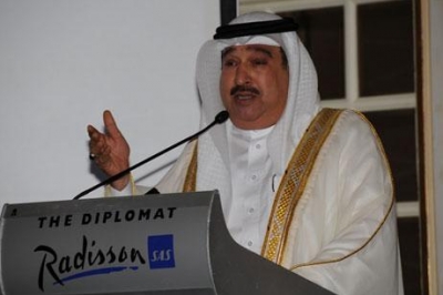 وزير البلديات البحريني يقاضي نائبين بتهمة الفساد