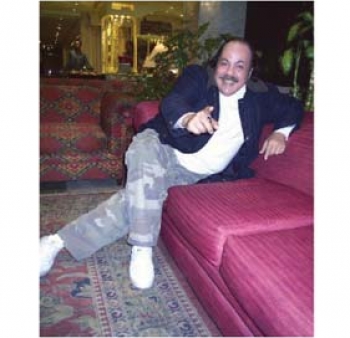طلعت زكريا : عادل إمام أراد أن يصنع لنفسه دعاية على حسابي