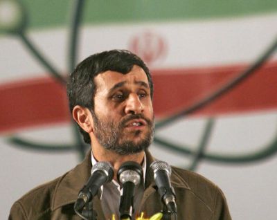 ايران توافق على عقد المفاوضات مع السداسية وترفض مناقشة الملف النووي