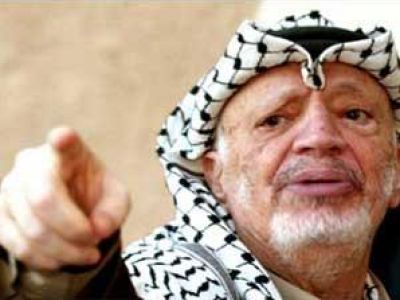 "يديعوت أحرنوت": عرفات كان مكروها في إسرائيل ولكن لم نقتله