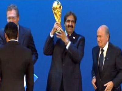 أوباما ينتقد إسناد تنظيم كأس العام 2022 إلى قطر