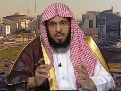 عائض القرني يهاجم مؤتمر باريس لـ"مكافحة أسلمة أوروبا" ويصفه بالتطرف