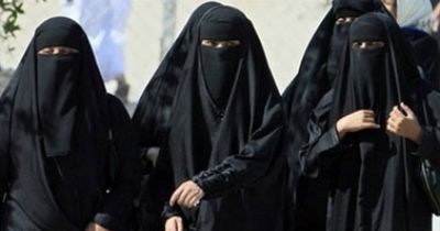 "موافقة ولى الأمر" شرط بيع السيارات للسعوديات