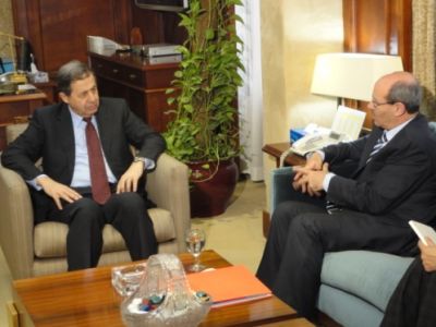 أبو لبدة يبحث مع وزير التجارة المصري وضع الاقتصاد الفلسطيني
