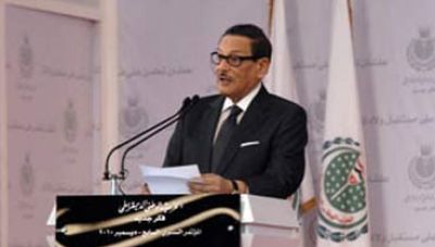 الشريف: ''مفيش على راسنا بطحة.. واحنا حاضنين الشعب''