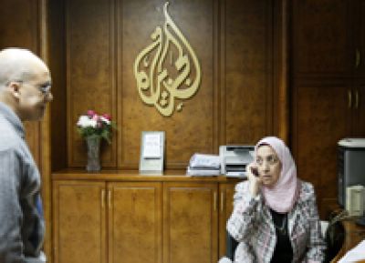 محللون: الجزيرة تتحول إلى لاعب أساسي في الانتفاضات العربية