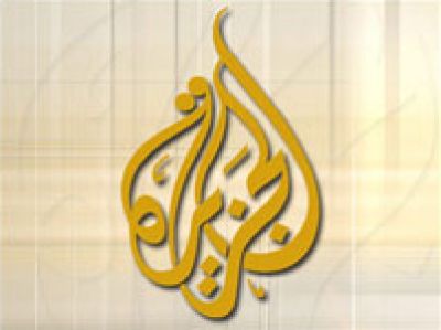 الجزيرة تعلن الافراج عن مراسليها الذين اعتقلوا في مصر