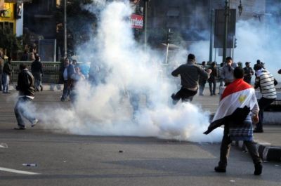 العثور على سيارة السفارة الامريكية الطائشة التى دهست 25 متظاهراً مصريا