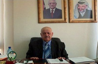 مشروع انابيب بلاستيكية دفعت فيه السلطة الفلسطينية خمسة ملايين دولار واتضح انه لا يوجد شركة ولا اموال
