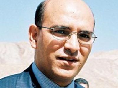 الناطق السابق باسم القصر الملكي المغربي: التغيير سيكون "إنكليزياً" هادئاً