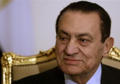 مبارك يتقدم بإقرار الذمة المالية وممثله القانوني ينفي ما تردد عن ثروته