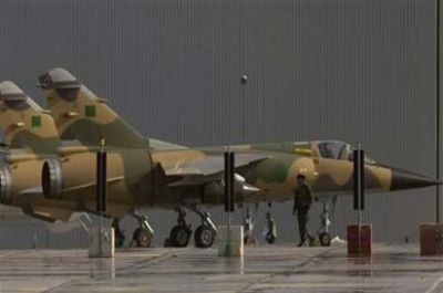 سلاح الجو الليبي الورقة الرابحة للقذافي في مواجهته مع الثوار