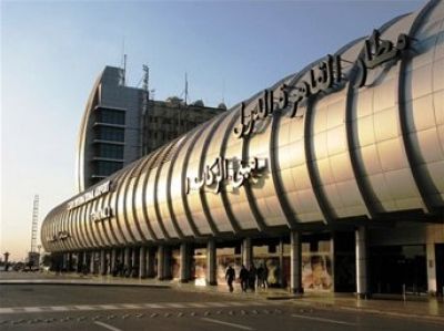 الحصول على تأشيرة مرور مصرية شرط للعبور لغزة عبر القاهرة
