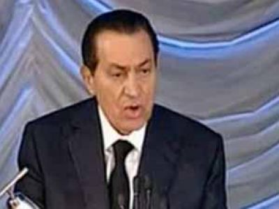 بلاغ جديد يتهم مبارك والعادلي بالخيانة العظمى والقتل العمد