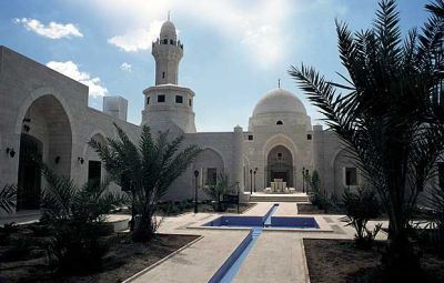 إمام مسجد اردنى يصف ثوار مصر بالخوارج والكفار