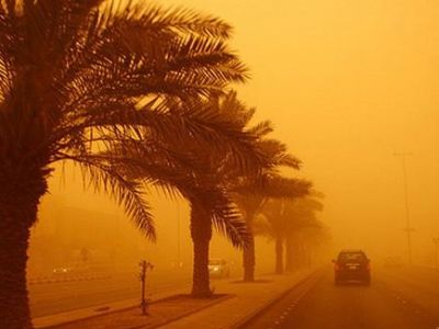 تحذيرات حمراء في الرياض والشرقية تحسبا لعاصفة رملية كبيرة