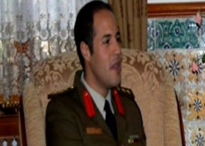خميس القذافي يظهر على التلفزيون الليبي ويفند اشاعات مقتله