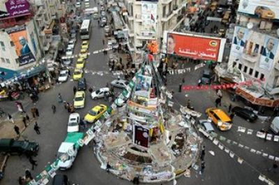 مهاجمة خيمة اعتصام شباب الـ(15) من اذار المنصوبة وسط رام الله وتمزيق الخيمة