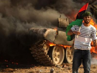 نظام القذافى يتصدع سياسياً ويتقدم عسكرياً و«الناتو» يهدد بقصف «الثوار»