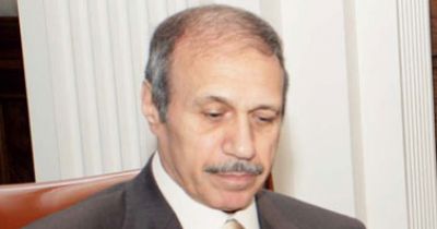 العادلى وجمال وعلاء معتكفون.. والوزراء انتظموا فى أداء الصلاة بالمسجد في السجن