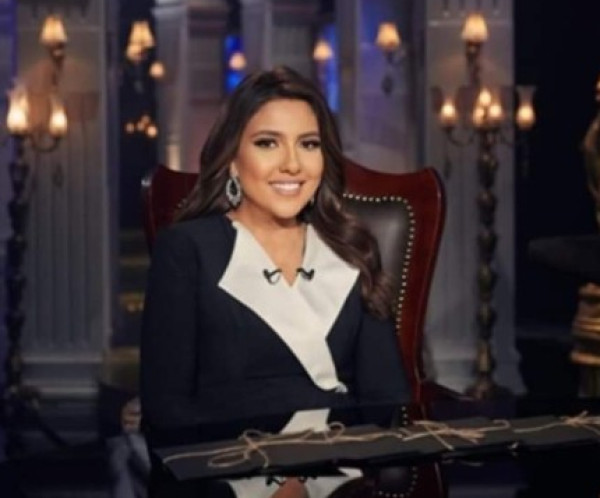الموت يفجع الفنانة مي كساب