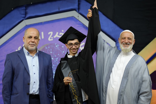 مدارس الإيمان في صيدا تقيم حفل التخرج 2025 لطلاب المرحلة الثانوية