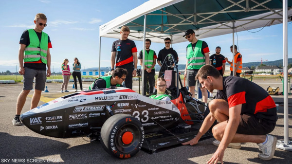 فريق سويسري يصنع أسرع سيارة كهربائية في العالم