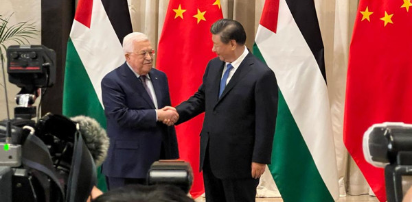 الرئيس عباس يزور الصين منتصف الشهر الحالي