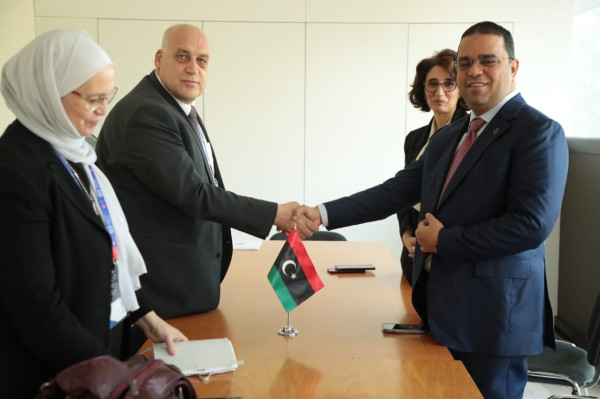 وزير العمل يبحث آليات تنفيذ اتفاقية استقطاب العمالة الفلسطينية في ليبيا