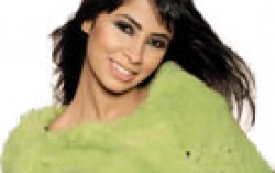 نقيب الموسيقيين المصريين يقبل تلحين أغنية لروبي بشرط أن تتحجب وان تتبرع ب60 الف جنيه للنقابة